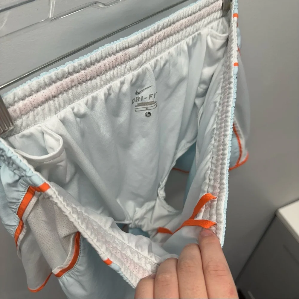 Nike Blue Athletic Shorts with drawstring, key pockets, & mesh underwear, Sz L - Picture 8 of 12